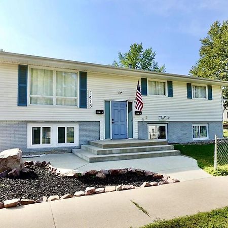 Nallo Stays Home Away From Home! Sioux Falls Exterior foto
